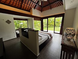 Relax Bali Dive & Spa Resort