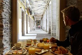 Hotel Bide Bide