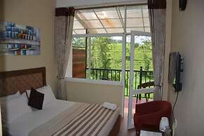 Hill Cool Hotel & Restaurant