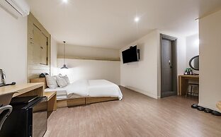 HOTEL YaJa West Gate