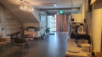 HOTEL YaJa West Gate