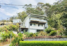 Hamptons By The Bay at Nelson Bay