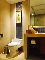 Grand New Century Hotel Ninghai Jinhai