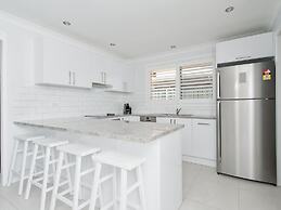 Burraneer at Corlette