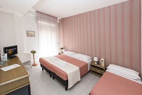 Hotel Cristina Corona