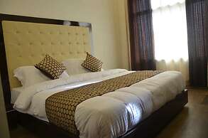 Tavisha Kanatal Hills Chamba