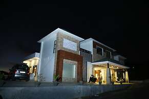 Tavisha Kanatal Hills Chamba