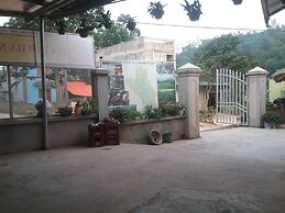 Thac Ba Family Homestay - Hostel