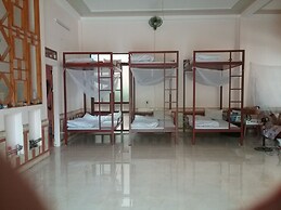 Thac Ba Family Homestay - Hostel