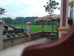 Thac Ba Family Homestay - Hostel