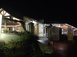 Thac Ba Family Homestay - Hostel