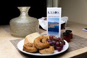 Theoxenia Suites & Apartments