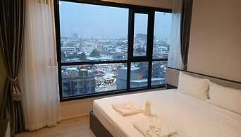 The Base Central Pattaya  Sea View