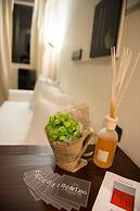 So & Leo Guest House