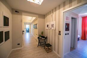 So & Leo Guest House