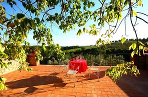 Podere Lucignano Secondo Agriturismo