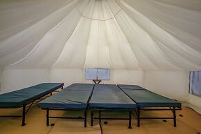 Herston Caravan & Campsite