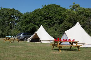 Herston Caravan & Campsite