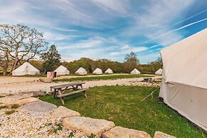 Herston Caravan & Campsite