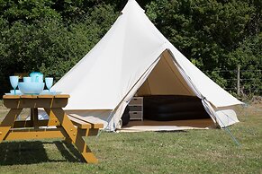 Herston Caravan & Campsite