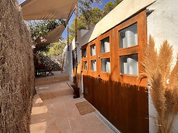 Boutique Hostal Salinas