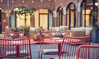 The Anthony Hotel