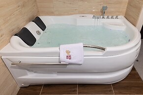 Bazilika alatt Panzió