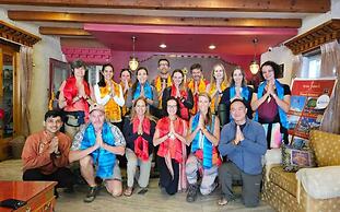 Three Jewels Boutique Hotel