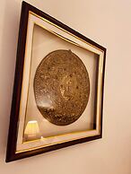 Three Jewels Boutique Hotel