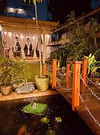 Three Jewels Boutique Hotel