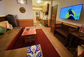 Three Jewels Boutique Hotel