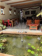 Three Jewels Boutique Hotel