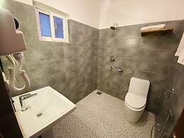 Three Jewels Boutique Hotel