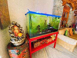 Three Jewels Boutique Hotel