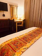 Three Jewels Boutique Hotel