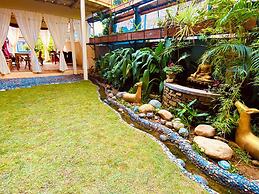 Three Jewels Boutique Hotel