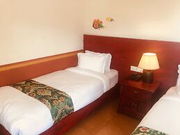 Three Jewels Boutique Hotel