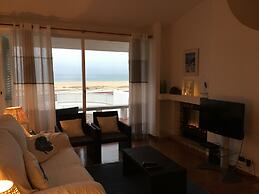 Casa do Mar -Sea House
