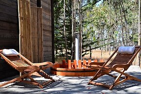 Tripanko Lodge & Bungalows