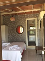 Grand Ada Family Hotel