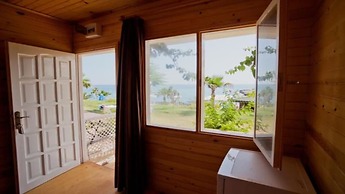 Grand Ada Family Hotel