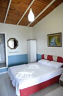 Grand Ada Family Hotel