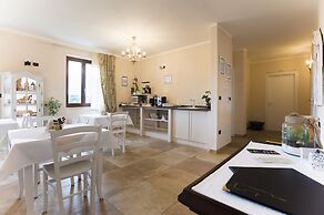 Villa Malvasio Elegant Retreat in Sassari with Private Jacuzzi Room