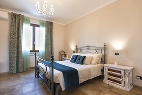 Villa Malvasio Elegant Retreat in Sassari with Private Jacuzzi Room