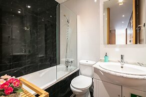 North Star Flats - Ribeira & Cellars