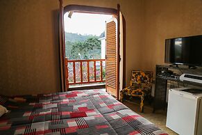 Pousada Cedro do Líbano