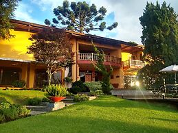 Pousada Cedro do Líbano