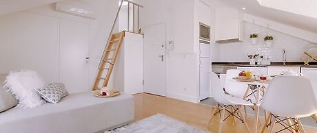 Alfama by Lisbon Inside Out