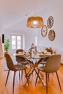 São Bento by Lisbon Inside Out