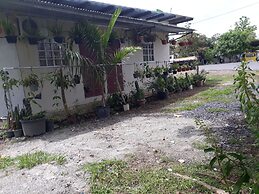 Hostal Brisas Calobreñas